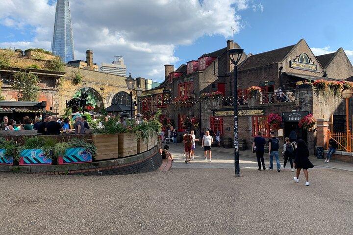 London Movie Locations Walking Tour with Film Clips