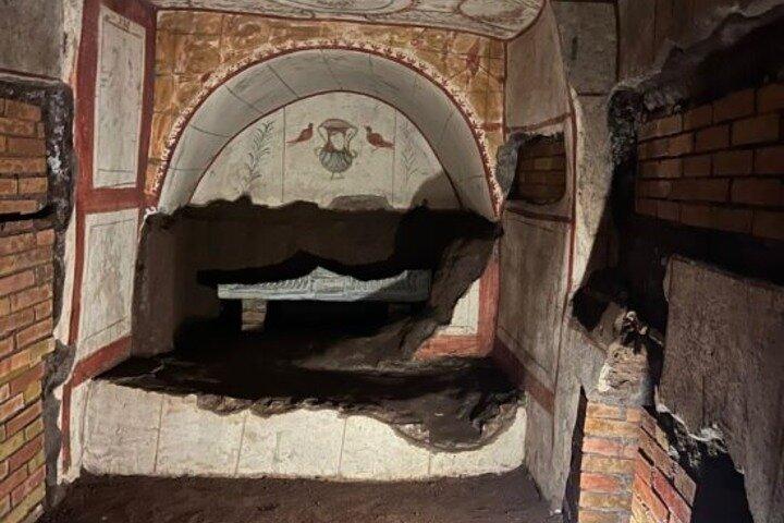 Catacombs in Rome Tour with Private Transfer