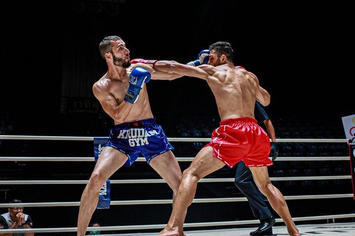 Friday Muay Thai Madness Explosion at Lumpinee Stadium Bangkok