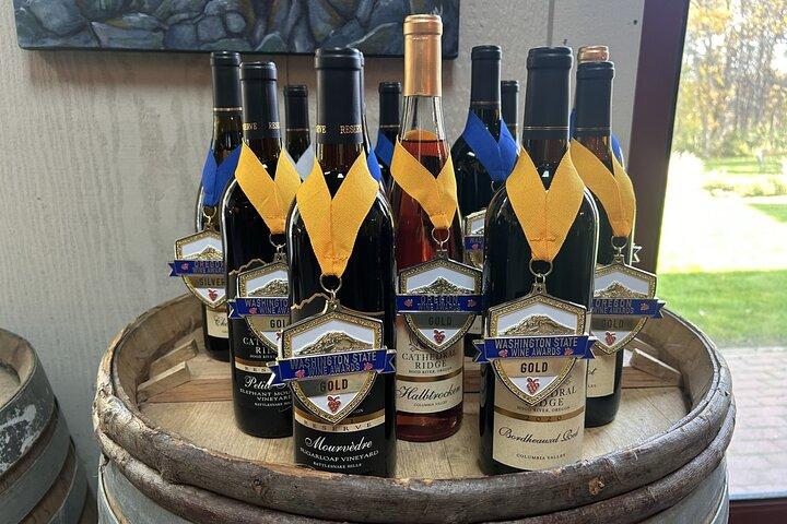 Mt Hood, Waterfalls, and Wine Tour
