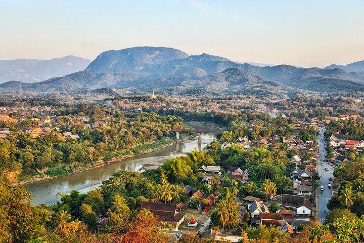 Luang Prabang Highlights Guided Tour -All Inclusive