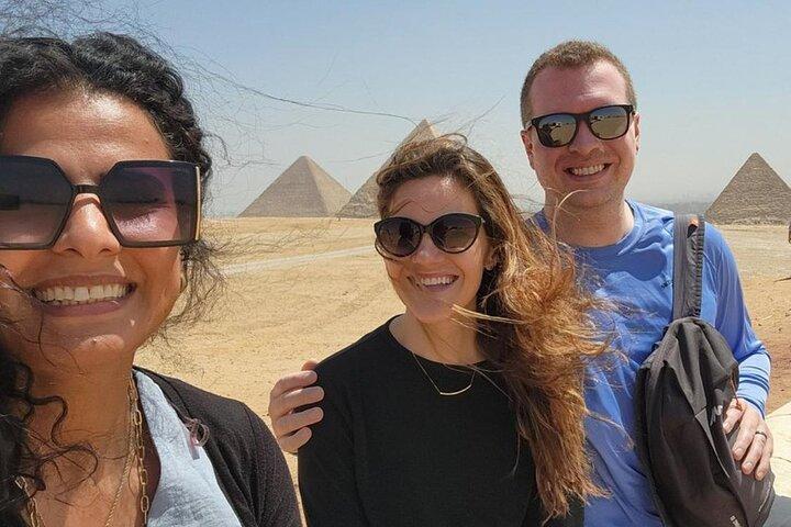 Private Tour to Giza Pyramids and Memphis and Saqqara Pyramids