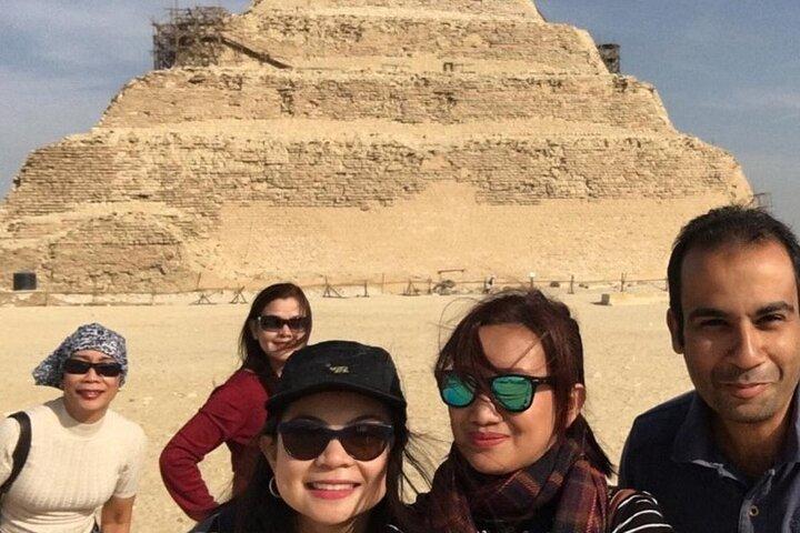 Private Tour to Giza Pyramids and Memphis and Saqqara Pyramids