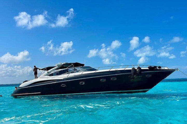 Private SUNSEEKER 60 Yacht Experience for up to 20 Guests
