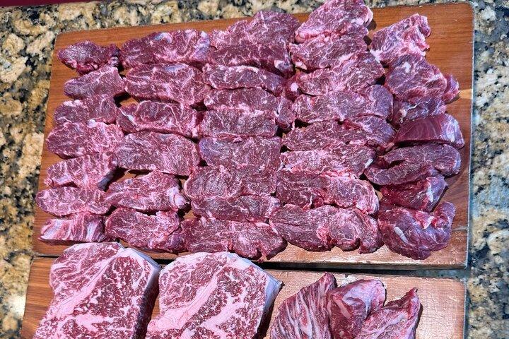 Majang Meat Market Experience: Private Tour with Han-woo Beef BBQ