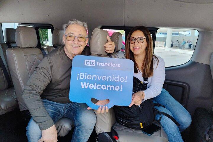 Private Round Trip from Airport to Hotel Zone Cancun