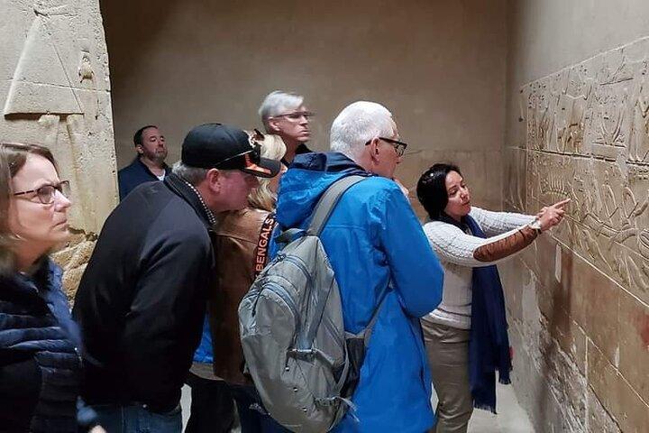 Private Tour to Saqqara Complex, Giza Pyramids and the Sphinx