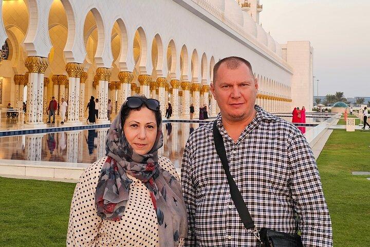 Abu Dhabi City Tour :Qasr Al Watan, Emirates Palace, Mosque