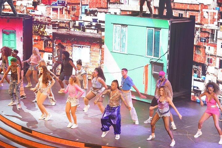 Brazilian Dinner Show: Cultural Experience in Rio de Janeiro