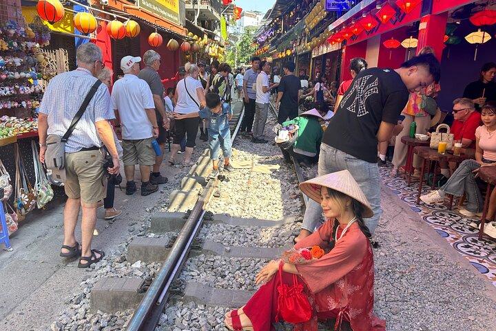 Hanoi Old Quarter Food Tour with 8+ Authentic Tastings
