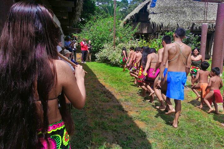 Beautiful Panama Wounaan Village Tour