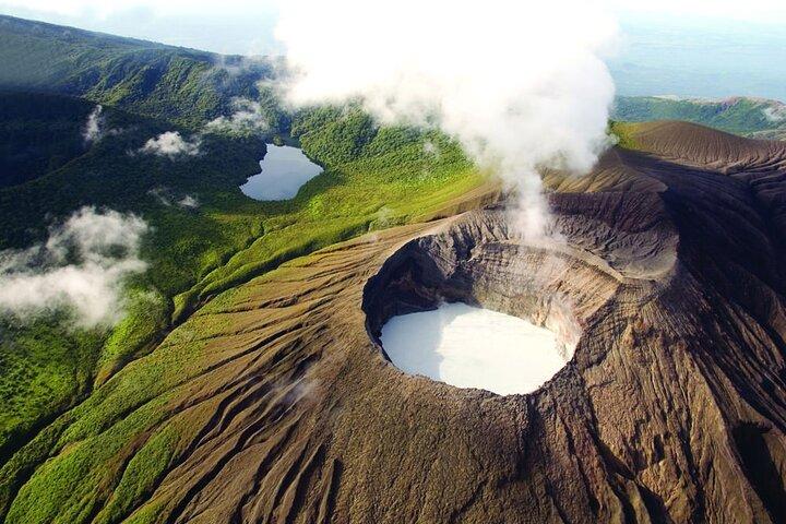 Rincon Volcano Park hike, Oropéndola Waterfall & Hot Springs