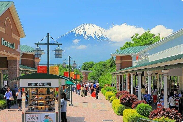 Arakurayama Park Mt. Fuji, Oshino Hakkai, Classic Mt. Fuji Tour