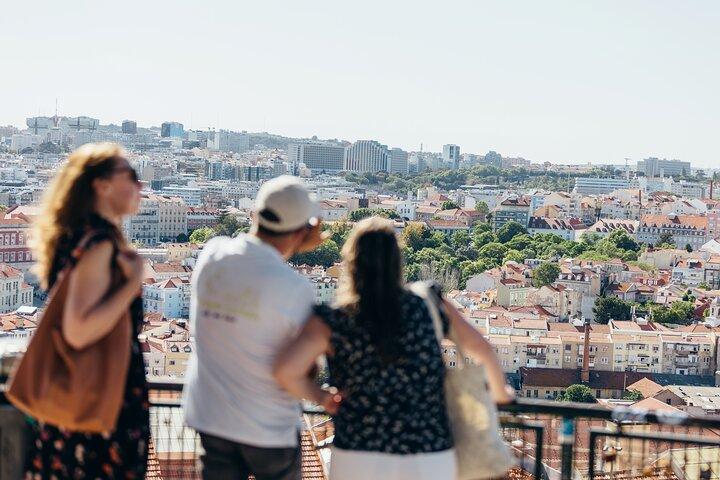 Private Lisbon Tuk Tuk Tour | Customizable Historic Highlights