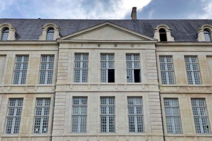Reims Self-Guided City Walking Tour & Scavenger Hunt