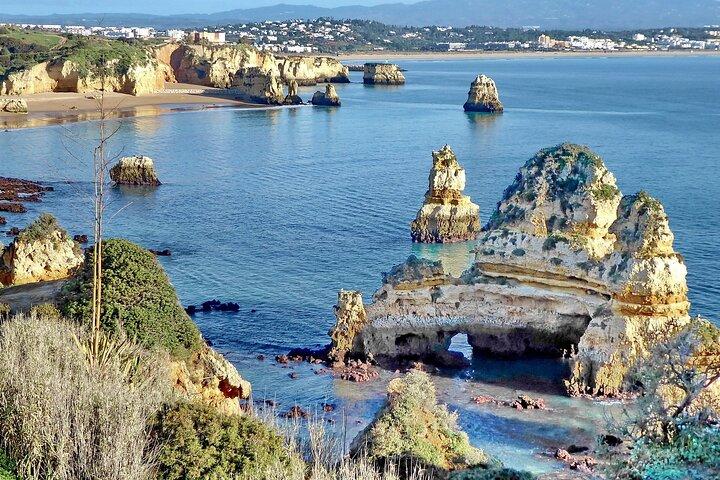 Private transport from Lisbon to the Algarve with 2 stops