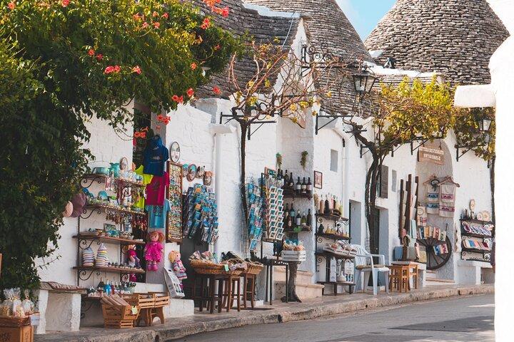 Alberobello : Group or Private Walking Tour & Food Tasting