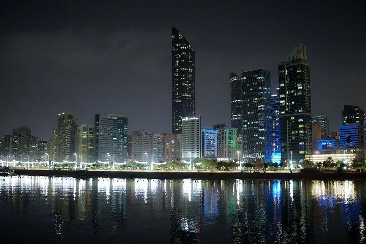 Abu Dhabi Private Night City Tour – Premier Evening Experience