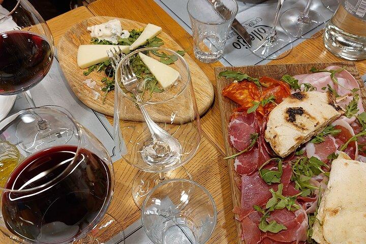 Rome Tasting Experience: Wine, Olive Oil and Local Bites