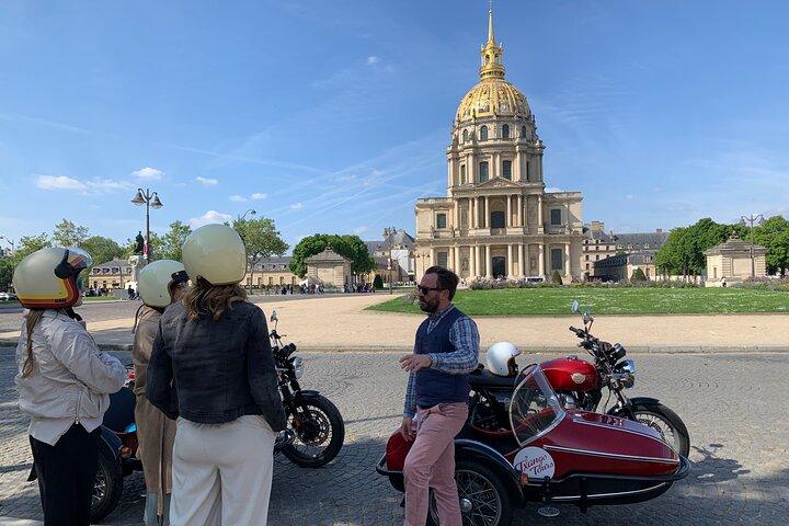 Paris Highlights: Private Sidecar Tour