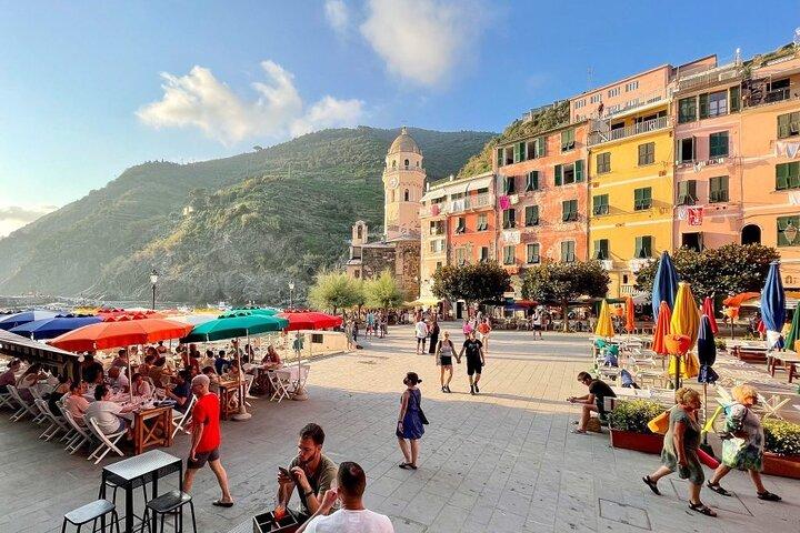 Private Cinque Terre Shore Excursion & Train Card from La Spezia