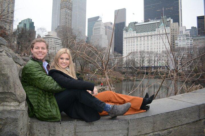 NYC Professional Photoshoot and Walking Tour with Private Guide