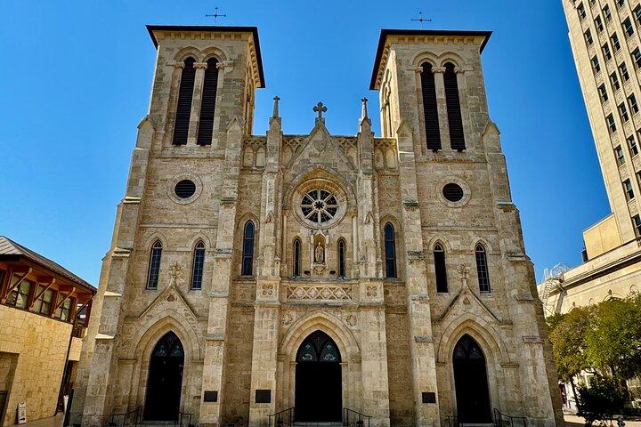 San Antonio Centre Food Tour of 6 Tastings with Tacos & Ice Cream