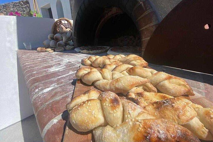 Mykonian Farm and Bakery Class with Brunch in Greece