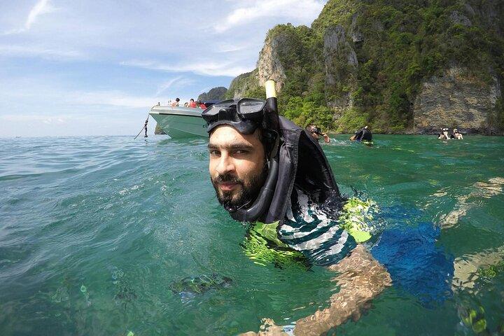 Phi Phi & Khai Islands Speedboat Tour from Phuket with Snorkeling