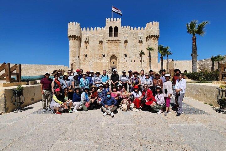 Private Alexandria Tour from Cairo with Local Seafood Lunch
