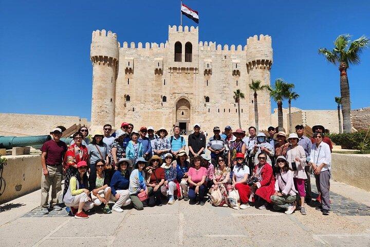 Private Alexandria Tour from Cairo with Local Seafood Lunch