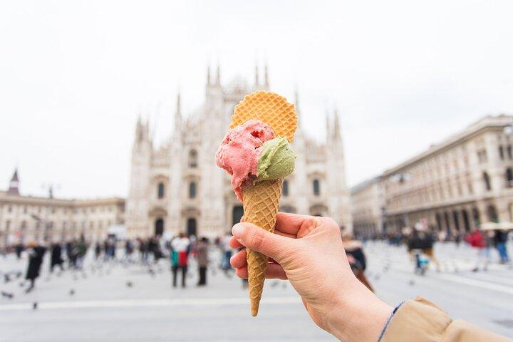Milan Kids Tour: Duomo Rooftop, Gelato Tasting & Leonardo Museum