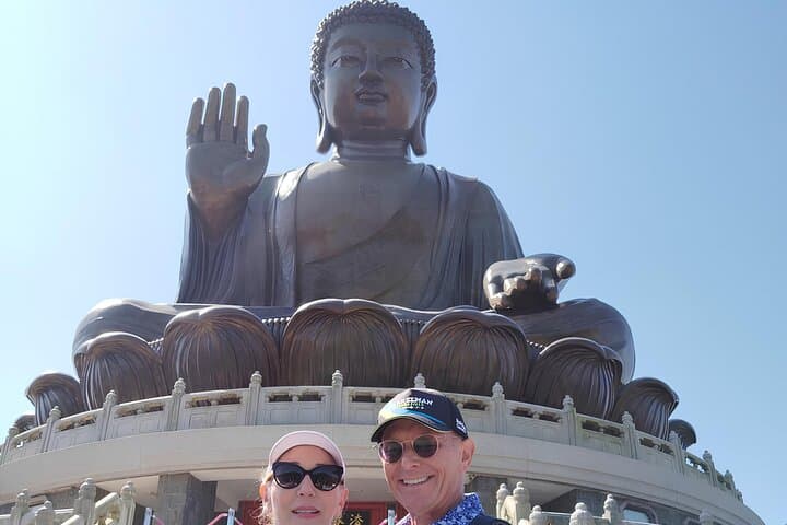 Premium Lantau Tour with Cable Car tickets with Guide