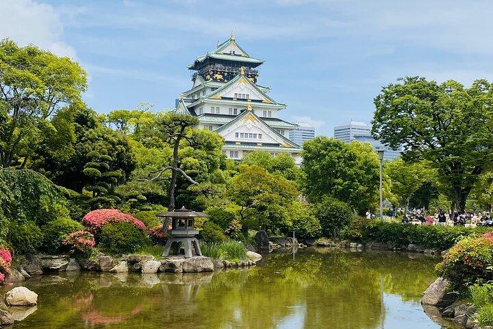 Osaka's Anime Culture and History Walking Tour with a local guide