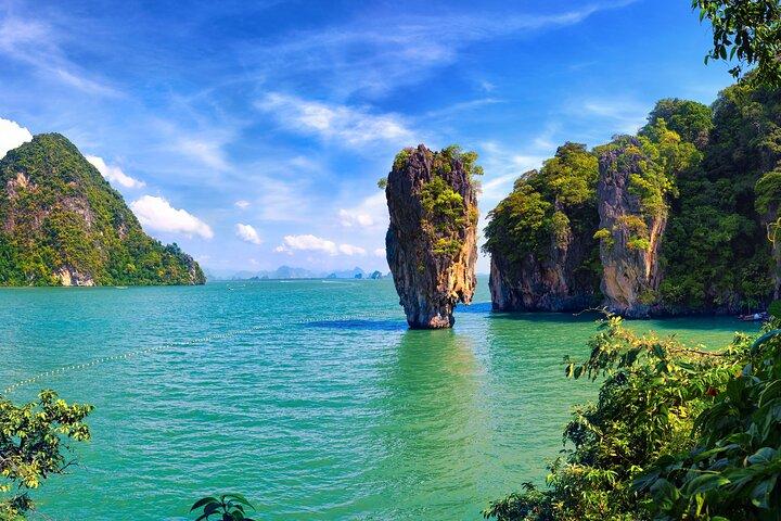 Phuket Airport (HKT) Private Transfer to Phuket Island