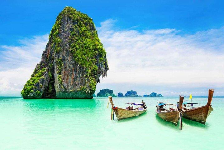 Phuket Airport (HKT) Private Transfer to Phuket Island
