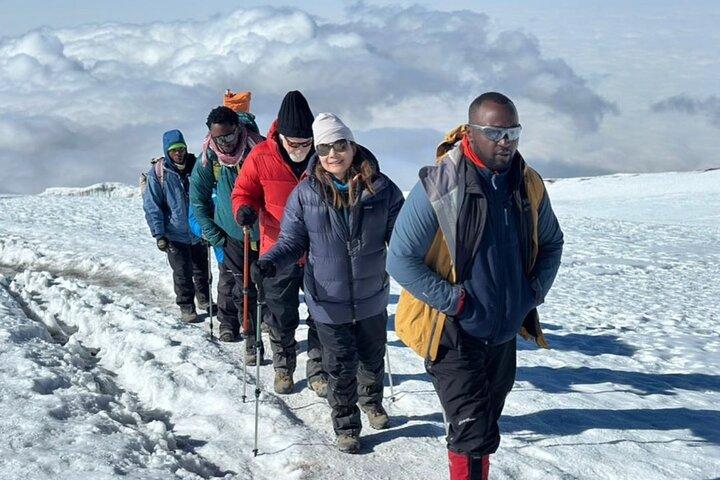 6 Days Kilieconomy Safari Marangu Route