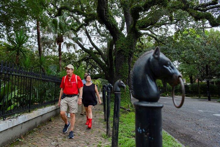 New Orleans Walking Tour: Garden District Stories