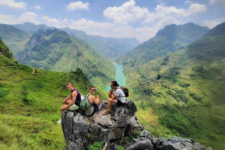Ha Giang Loop Motorbike Tour 3 Days from Hanoi Private Room