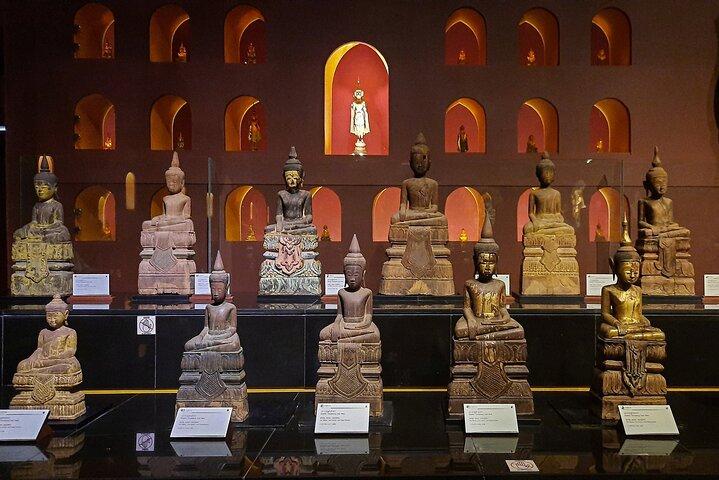 Angkor National Museum with transport