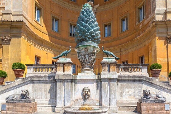 Vatican Museums Skip-the-Line Ticket with Aperitif