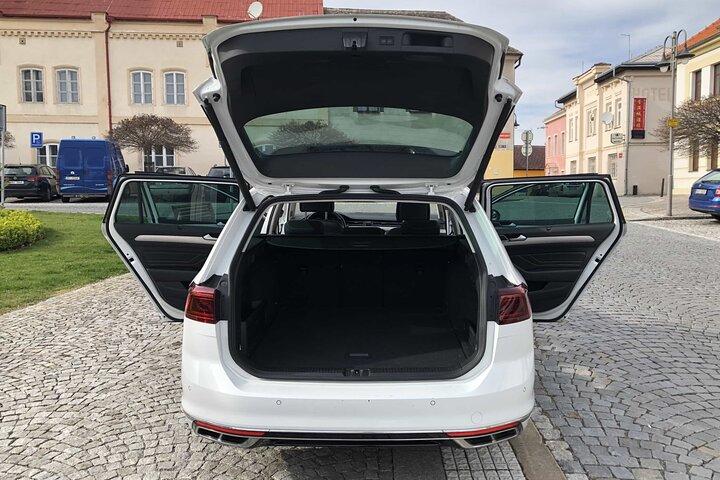 Prague: Private Transfer to the Airport (PRG)