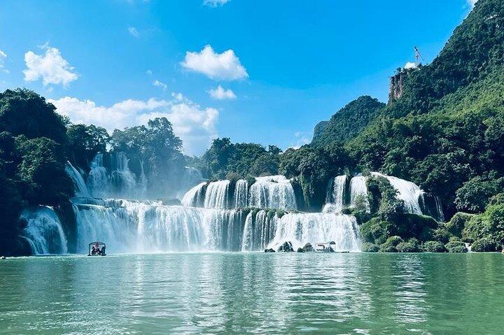 Ban Gioc Waterfall and Ba Be Lake 3 Day 2 Night Adventure