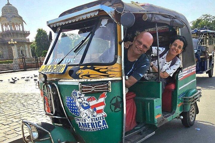 Full-Day Jaipur City Tour by Private Tuk-Tuk