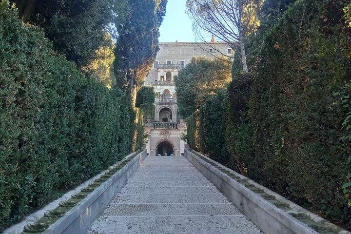 Hadrian's Villa & Villa D'Este in Tivoli Private Tour from Rome