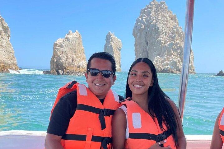 Glass Bottom Boat Tour to the Arch in Cabo San Lucas