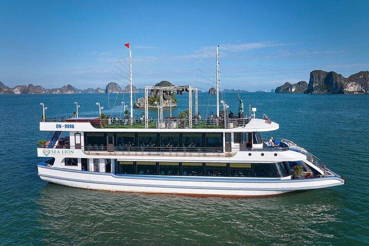 Halong Bay Newest 5 Stars Cruise with Buffet Lunch and Jacuzzi