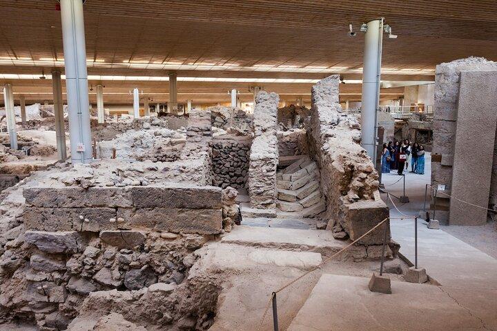 Santorini Traditional Villages and Akrotiri Excavations