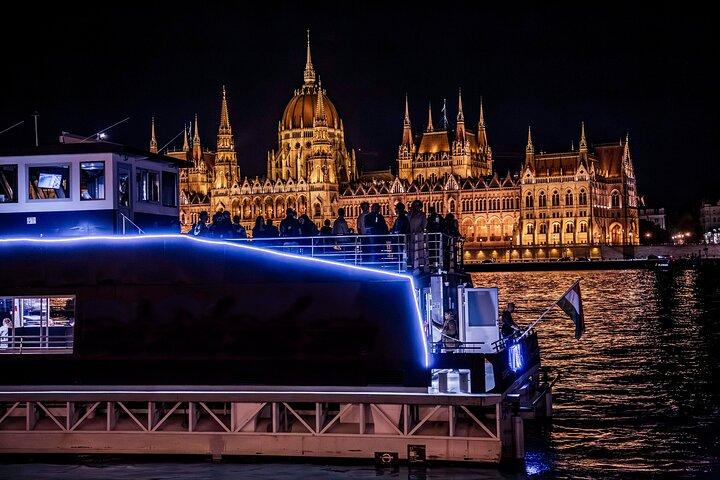 Budapest Danube 1 Hour Sunset or Night Cruise with Audio Guide