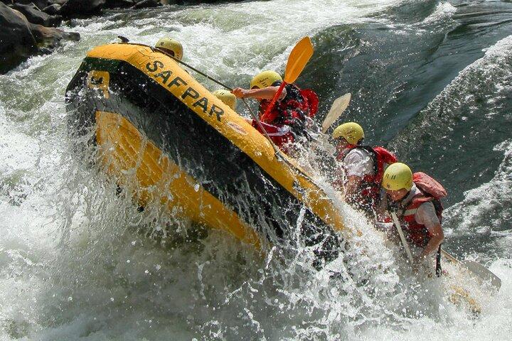 Victoria Falls Adventures White Water Rafting